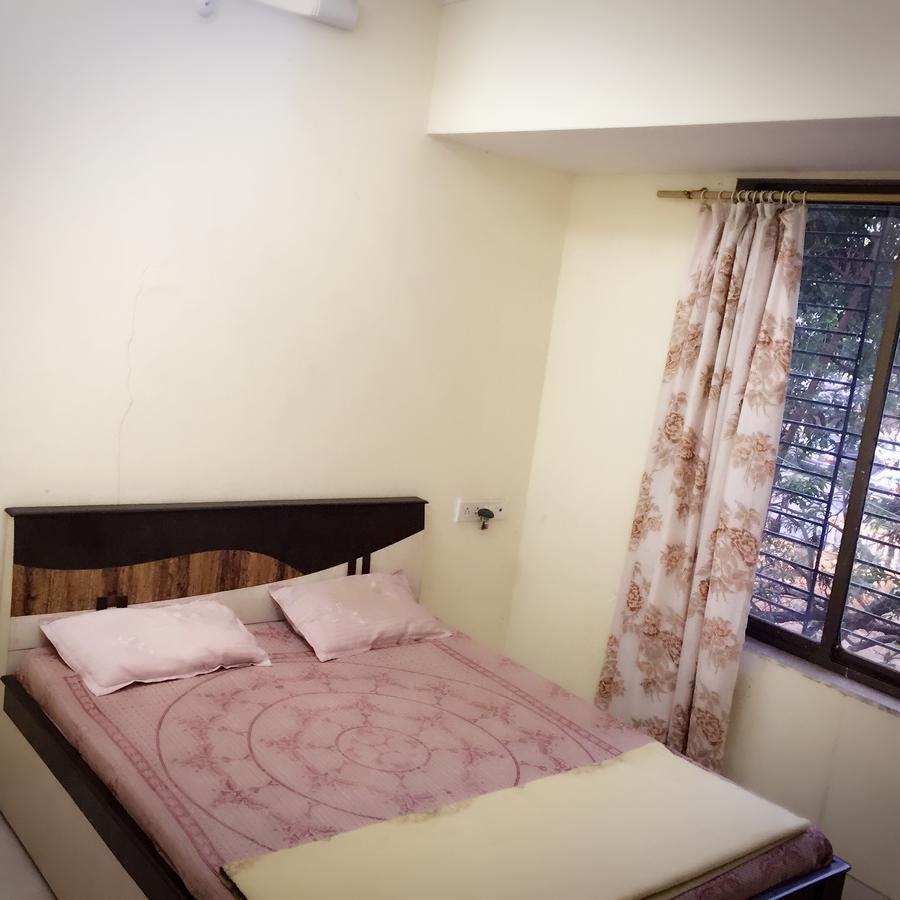 Comfortable Living Нави Мумбай Екстериор снимка
